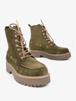 BOTKI NA GRUBEJ PODESZWIE HEGO'S Milano