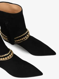 BOTKI NA OBCASIE HEGO'S Milano