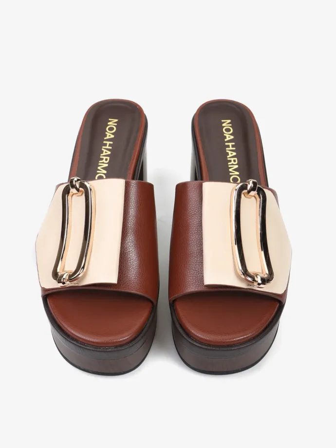 BRĄZOWE KLAPKI NA PLATFORMIE NOA HARMON