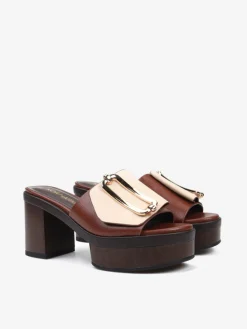 BRĄZOWE KLAPKI NA PLATFORMIE NOA HARMON