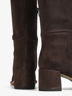 BRĄZOWE KOZAKI NA NISKIM OBCASIE HEGO'S MILANO