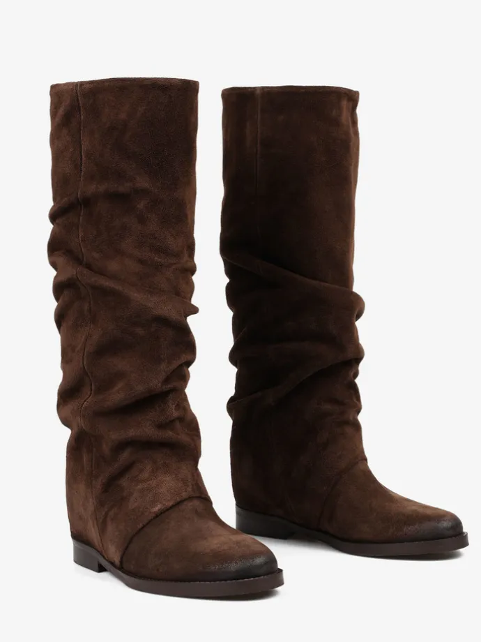 BRĄZOWE KOZAKI Z UKRYTĄ KOTURNĄ HEGO'S MILANO