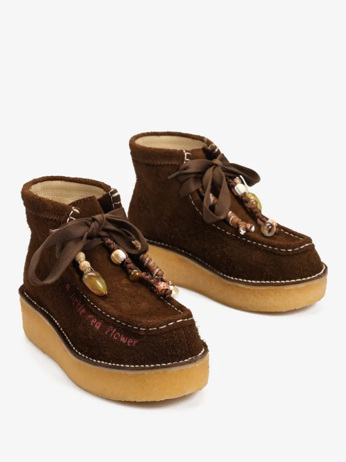 BRĄZOWE ŚNIEGOWCE NA PLATFORMIE NANKU