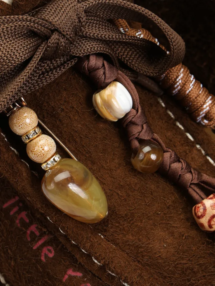 BRĄZOWE ŚNIEGOWCE NA PLATFORMIE NANKU