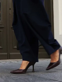 BRĄZOWE SZPILKI HEGO'S MILANO