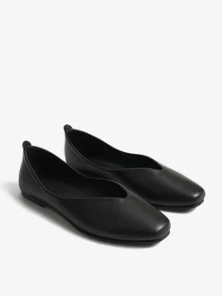 CZARNE BALERINY HEGO'S Milano