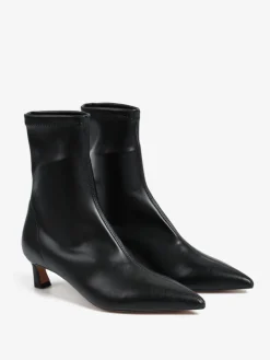 CZARNE BOTKI NA NISKIM OBCASIE HEGO'S MILANO