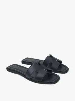 CZARNE KLAPKI HEGO'S Milano