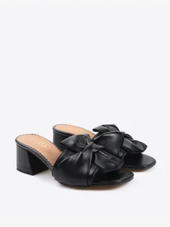 CZARNE KLAPKI NA NISKIM OBCASIE HEGO'S Milano