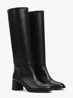 CZARNE KOZAKI NA NISKIM OBCASIE HEGO'S MILANO