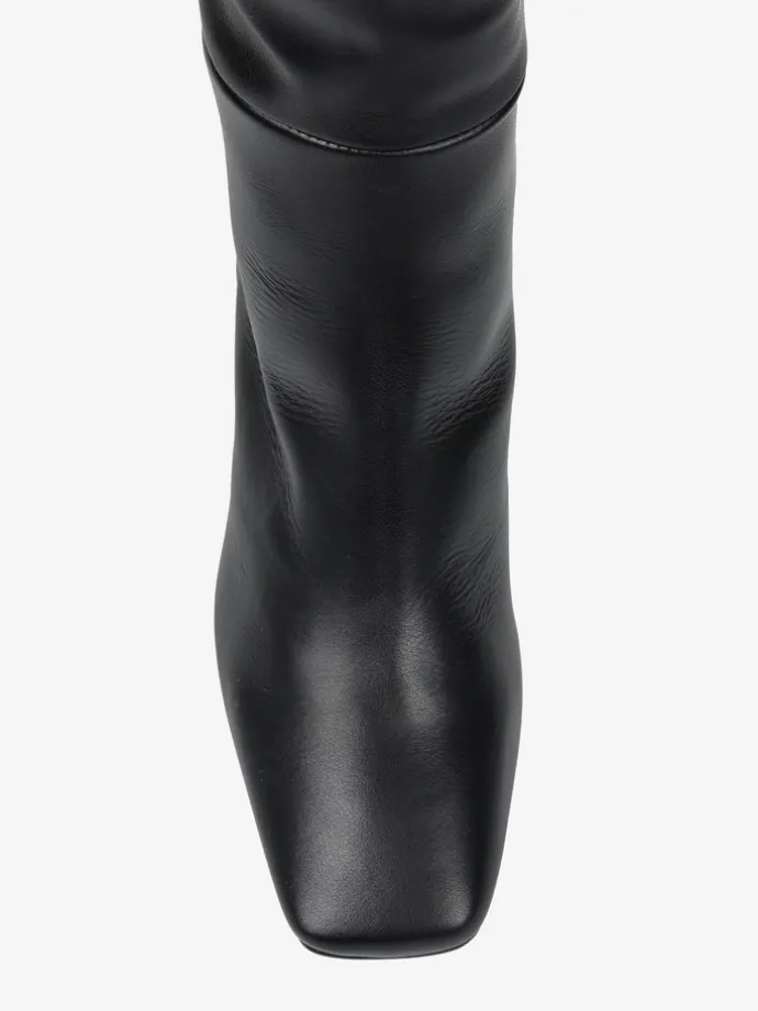 CZARNE KOZAKI NA SŁUPKU HEGO'S MILANO