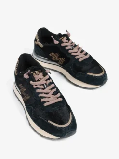 CZARNE SNEAKERSY MRP