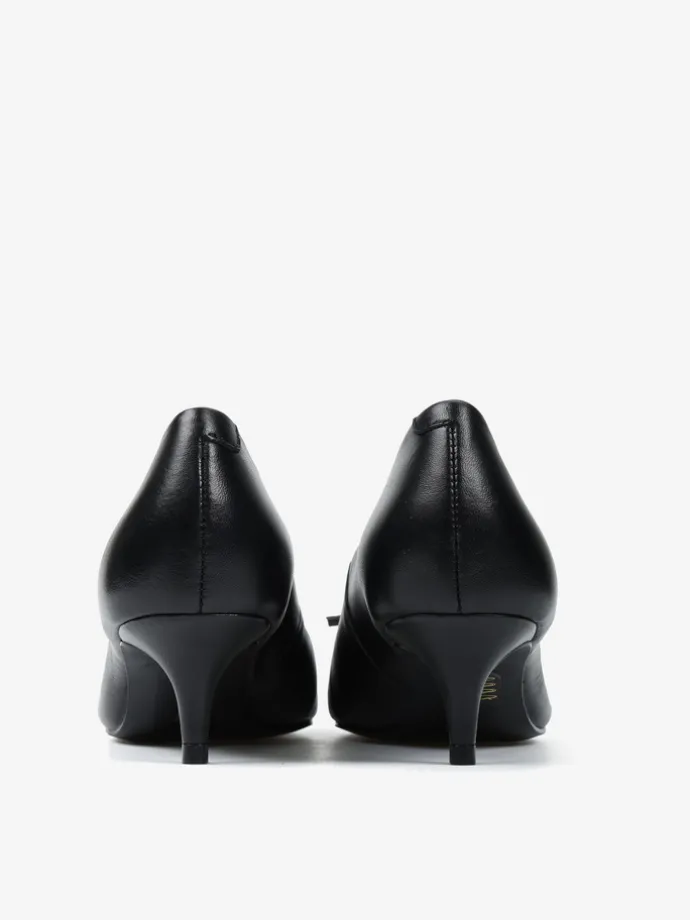 CZARNE SZPILKI NA NISKIM OBCASIE HEGO'S Milano