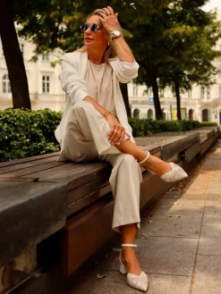 CZÓŁENKA NA NISKIM OBCASIE HEGO'S Milano