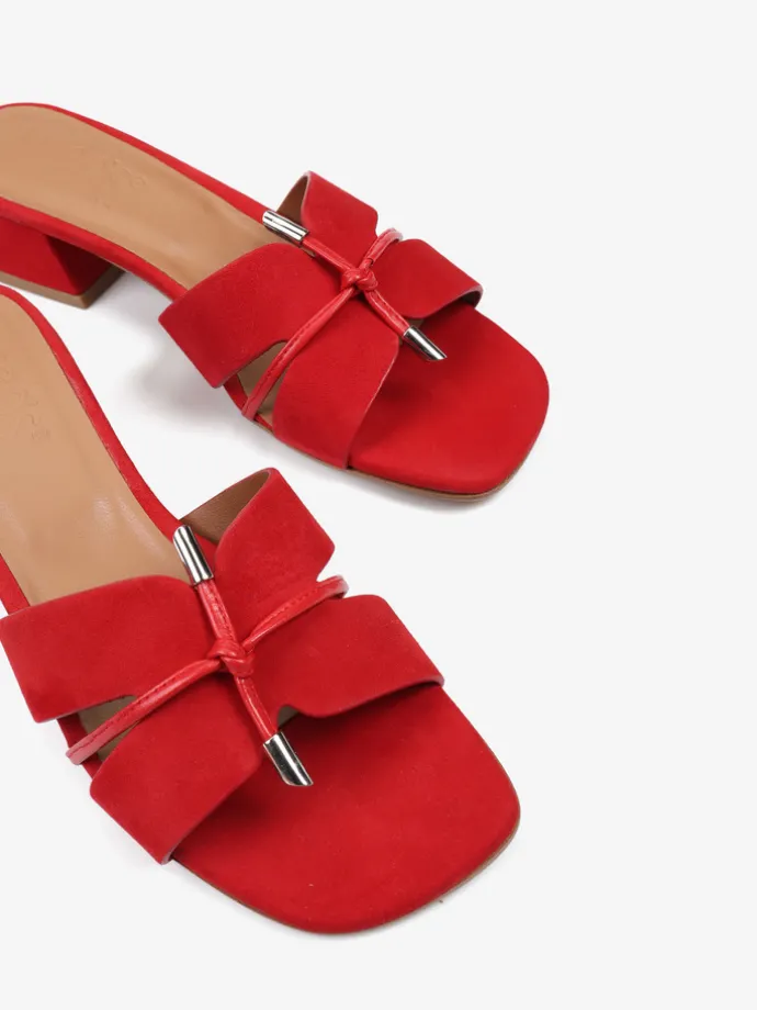 CZERWONE KLAPKI HEGO'S Milano