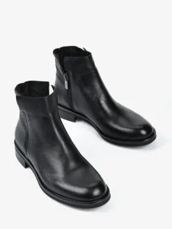 KLASYCZNE BOTKI HEGO'S MILANO