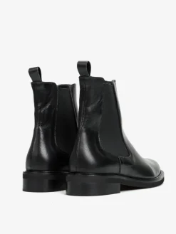 KLASYCZNE BOTKI HEGO'S Milano