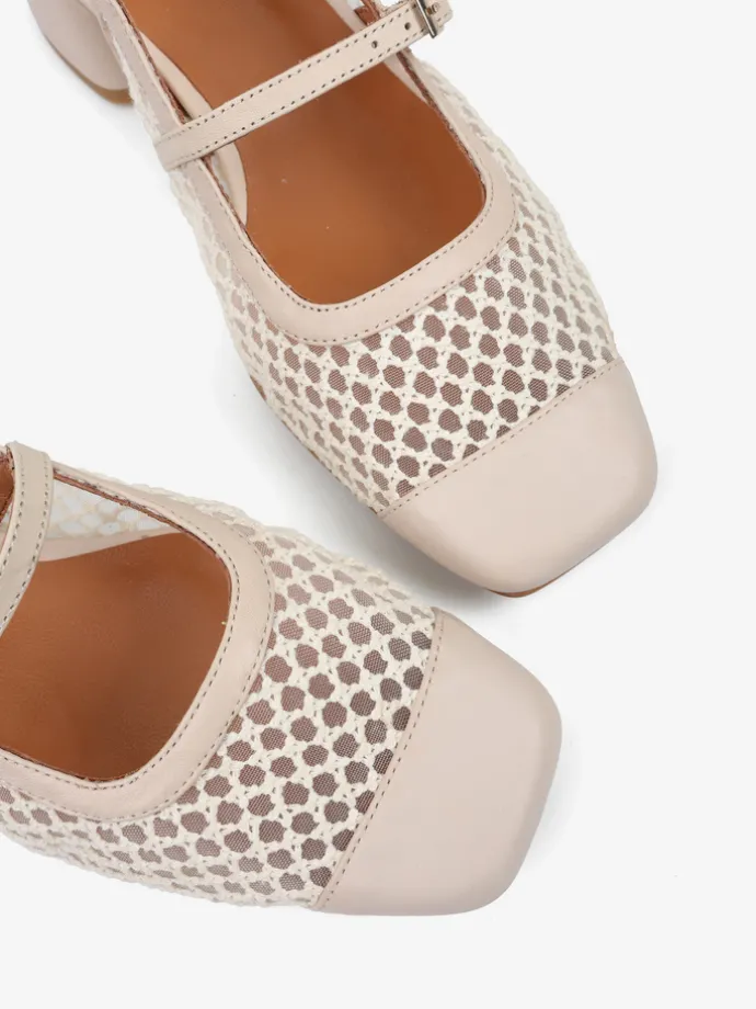 KREMOWE CZÓŁENKA NA NISKIM OBCASIE HEGO'S Milano