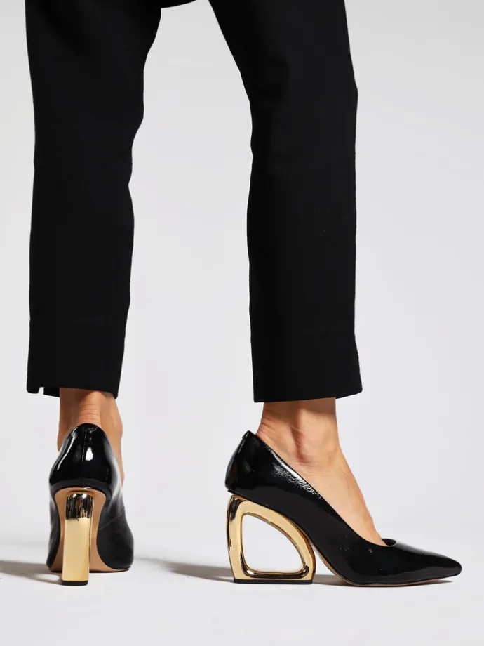 LAKIEROWANE CZÓŁENKA HEGO'S Milano