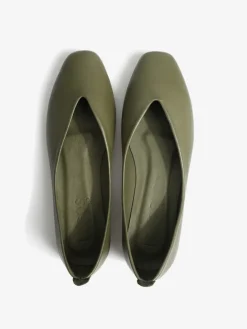 SKÓRZANE BALERINY HEGO'S Milano