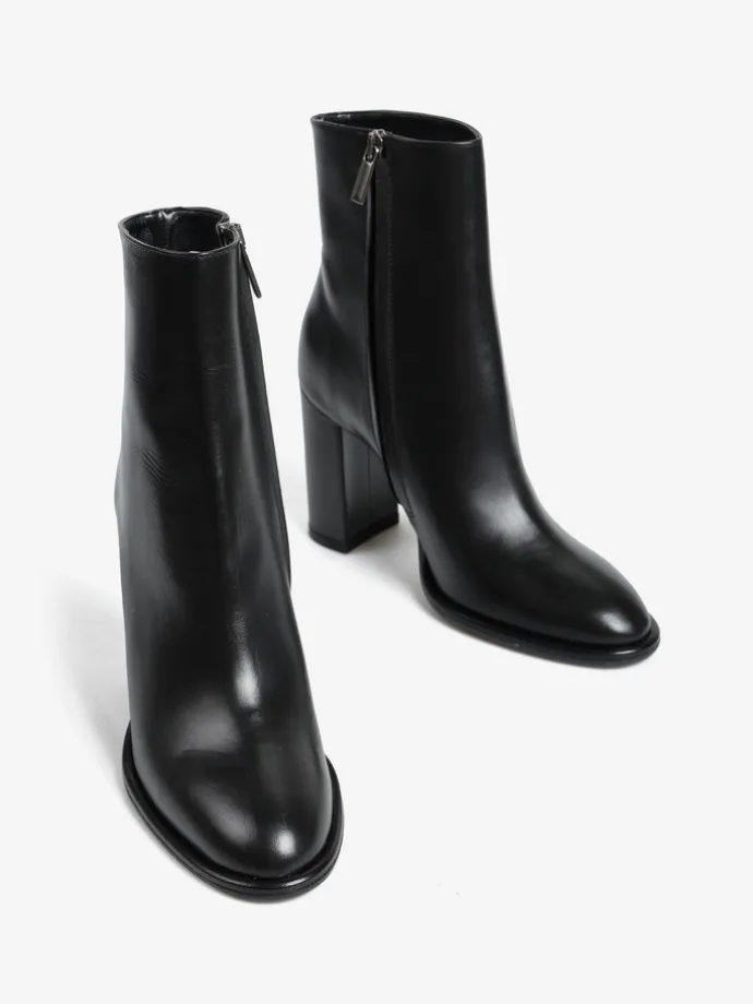 SKÓRZANE BOTKI HEGO'S MILANO