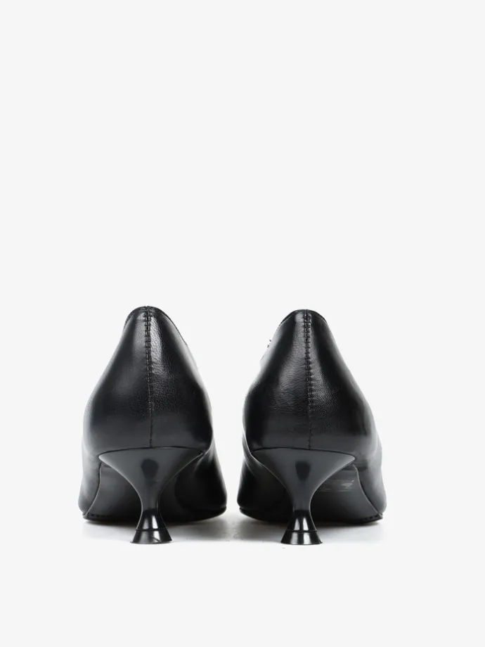 SZPILKI HEGO'S Milano