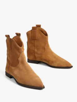 ZAMSZOWE BOTKI HEGO'S MILANO