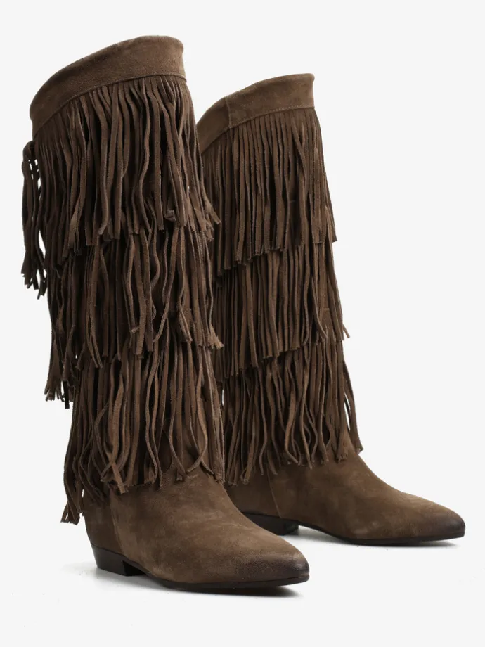 ZAMSZOWE KOZAKI Z FRĘDZLAMI HEGO'S MILANO